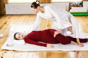 massage-au-sol-yogatherapie
